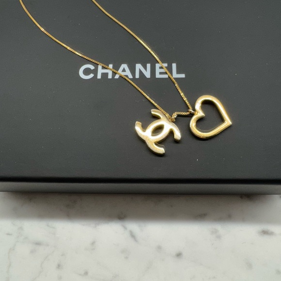 Authentic CHANEL Gold Logo and Heart - Picture 2 of 7